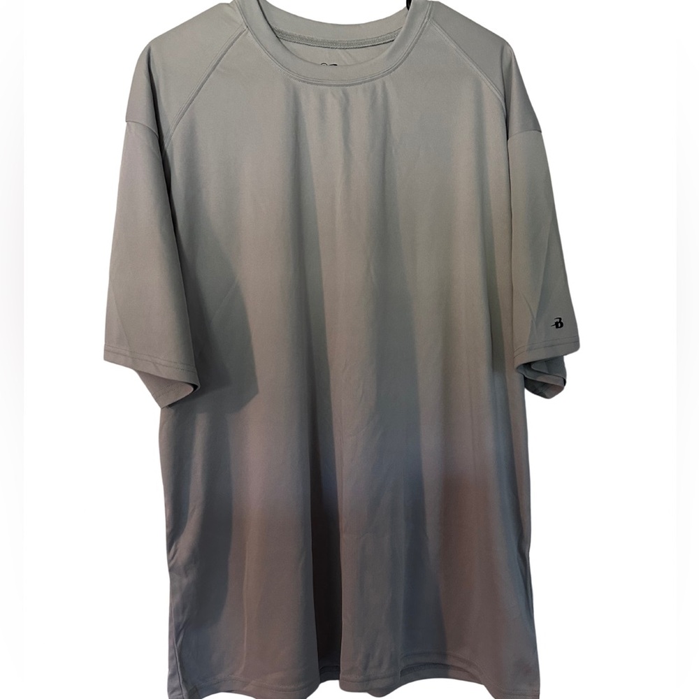 Grey polyester exercise tee
